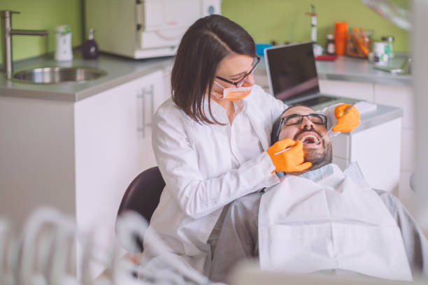 Best Emergency Treatment for Toothache in Pearisburg, VA